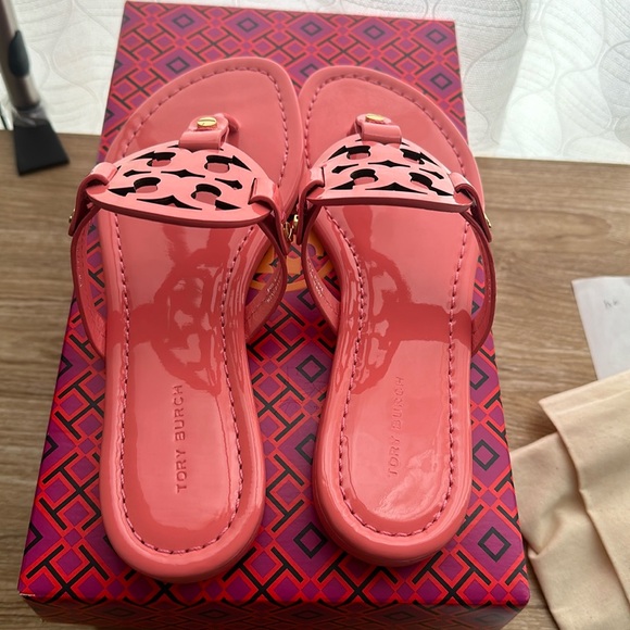 New Tory Burch Women Miller Patent Leather Sandals Coral Crush , Size # Various - Picture 4 of 8